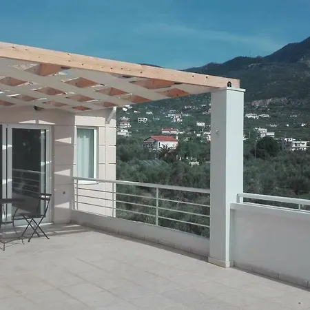 Appartement On The Beach - *